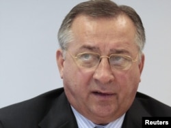 نیکولای توکانف در گفت‌وگویی با رویترز در مسکو در سپتامبر ۲۰۱۰