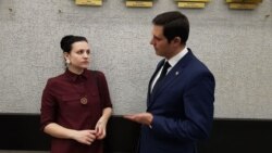 Екатерина Муранова с адвокатом Робертом Осяном