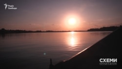 Вже на місці журналісти дізнались, що Віктор Гушан має в цих краях ще один маєток на острові Лімба