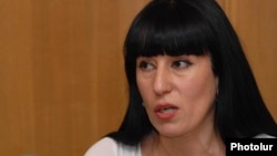 Նաիրա Զոհրաբյան