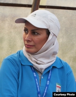 شادی مهینی سرمربی تیم فوتبال دختران ایران