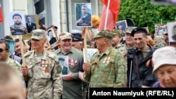 На фото – кримчани Роман Гонтар, Дмитро Калешник, Руслан Кочубеїв, Іван Левченко, які воювали і загинули в лавах «ДНР»