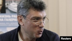 Борис Немцов, оппозицияв политик