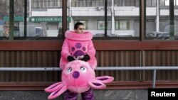 Мигранты в России готовы выполнить любую работу