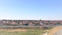 Әскери қойма жарылғанда бүлініп, кейін жаппай жөнделген үйлер. Арыс, Түркістан облысы, 16 маусым 2020 жыл.