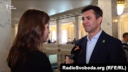 Народного депутата мали примусово доправити на засідання