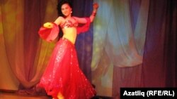 Алинә Хуҗина