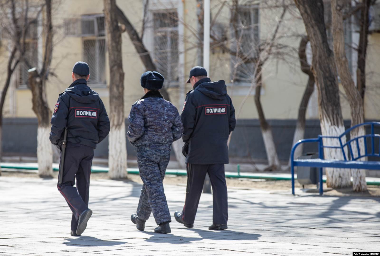 Сотрудники российской полиции в Байконуре, 16 марта 2019 года