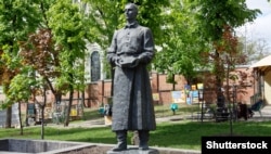 Пам’ятник Григорію Сковороді (1722–1794) в Харкові