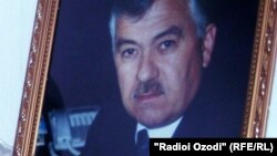 Акси Маҳмадрӯзӣ Искандаров