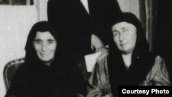 Чермоева Эпси, Чермоев Абдул-Муслиман зуда. Париж. 1922 шо