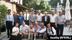 Шигырь бәйрәмендә катнашучылар