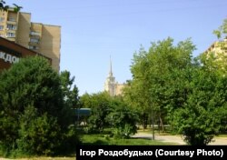 Від «Європейського» до готелю «Україна» шлях наш лежить Українським бульваром