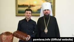 Глава Православної церкви України Епіфаній і президент України Володимир Зеленський. Київ, 30 квітня 2019 року