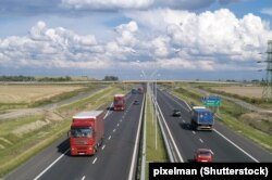 Аўтамабільная траса ў Польшчы, ілюстрацыйнае фота