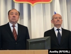 Мортаза Рәхимов (с) һәм Рөстәм Хәмитов