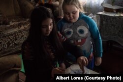 12-річна Настя «Пуговка»