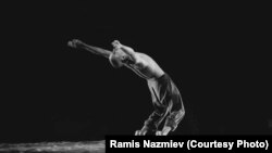 "Әлиф" тамашасыннан күренеш