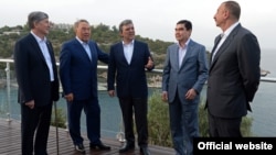 Түрк тилдүү мамлекеттердин башчылары.