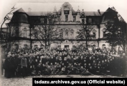 Делегати І Всеукраїнського православного церковного собору. Київ, жовтень 1921 року