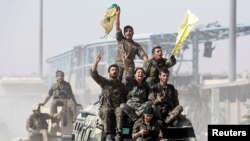 "Сирия демократиялык күчтөрү" Раккада. 17-октябрь, 2017-жыл.