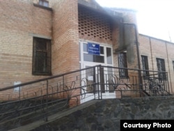 Податкова інспекція у Торезі (фото автора)