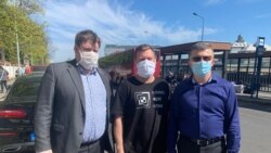 Організатори безкоштовного рейсу для українців, зліва направо: Давід Єнцен, Ярослав Чепа, Євген Рега. Прага, 2020