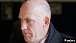 Британи -- Детектив инспектор Биссел Марк, Темза Валлей полицера, 28Заз2013