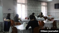 Башкаруу академиясынын ичиндеги ашкана. 2014-жыл.