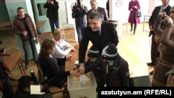 Armenia - Prime Minister Tigran Sarkisian casts his vote at the presidential elections, Yerevan,18Feb,2013