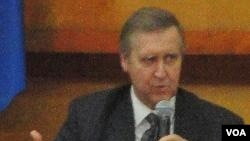 ویلیام کوهن، وزیر دفاع اسبق آمریکا.