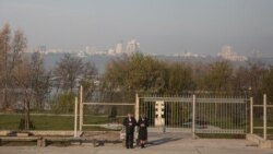 Парафіяни УГКЦ на Великодньому богослужінні