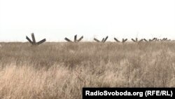 Фортифікаційні споруди вздовж адмінкордону з Кримом