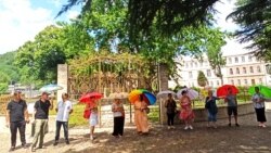 Акция грузинских экскурсоводов в Кутаиси