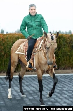 Атчан Гурбангулы Бердымухаммедов. 2019-жылдын 16-декабры.