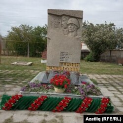 Яңартылган һәйкәл