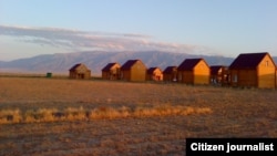 Восход солнца на Алаколе в Восточном Казахстане. Иллюстративное фото