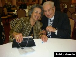 Ahmed İhsan Qırımlı ömür arqadaşı ile