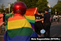 «Тбилиси прайду» удалось, не привлекая особого внимания, провести «Марш гордости»