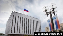 Орусиянын АКШдагы элчилигинин имараты. Вашингтон.