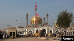 Лал Шахбаз Каландар ыйык жайы.