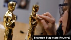 Статуэткі прэміі «Оскар».