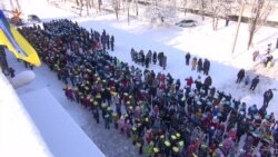 «Живі» тризуб і прапор на Луганщині у Лисичанську (відео)