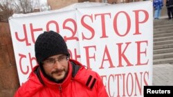 Андриас Гукасян во время голодовки, февраль 2013 г.