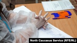 У Кремлі 2 липня заявили, що схвалення пакету з понад 200 поправок майже 78% голосів є «тріумфальним референдумом довіри президентові Володимиру Путіну»