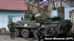 Rusiya hərbçiləri Laçında