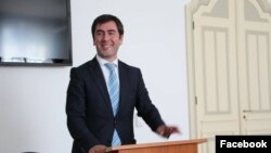 Георгий Цикаришвили утверждает, что провел ровно половину своей жизни в Министерстве иностранных дел — он по-прежнему верит, что альтернативы европейской и евроатлантической интеграции страны нет.