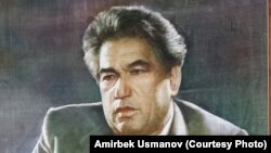 Чыңгыз Айтматовдун портрети. Автору Сапар Осмоналиев. 2018-жыл.