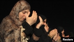 Шема/Урдан-пачхьалкх -- Шемара мухIажираш а, меттигера бахархой а, кху мархийн баттахь машар боьхуш, ламаз деш бу Урдан коьртачу гIалахь Амманехь, Шеман векалаллина хьалха, 26Товб2012 