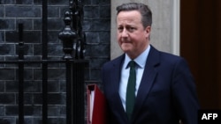 دیوید کامرون، وزیر خارجه بریتانیا
